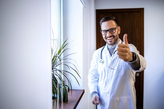 Image article RankingFirst SEO Medical - collecter-avis